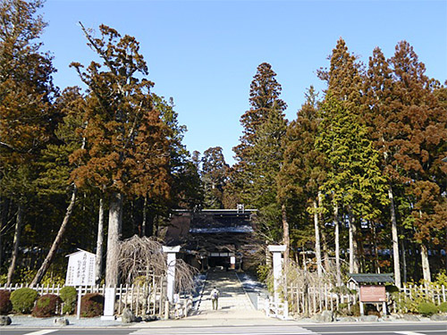 新義真言宗‐総本山・根来寺の山門